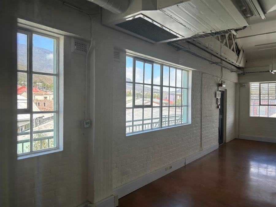 To Let Commercial Property for Rent in Woodstock Western Cape